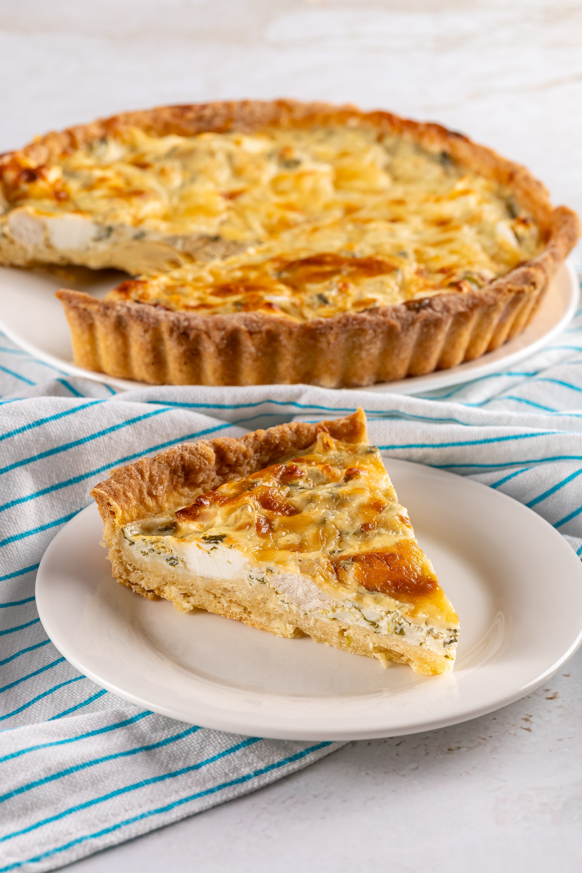 Киш с индейкой и сыром фета